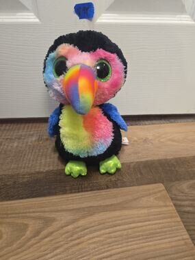 V94 Ty Beannie Boo plush stuffed animal 6" Beaks parrot macow rainbow